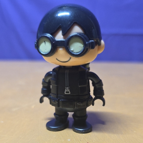 Ryan's World Other - Ryan's World Ghost Chaser Glow In Dark All In Black Mystery Figure Series 3
